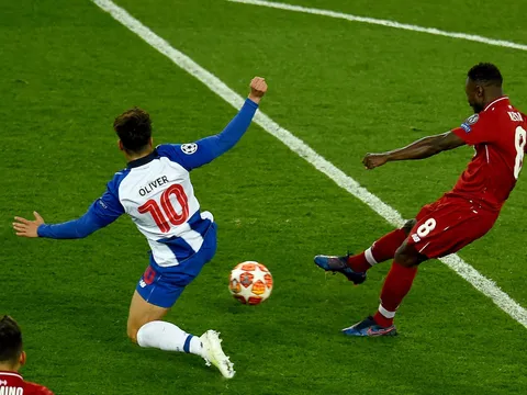 'Liverpool phung phí quá nhiều cơ hội'