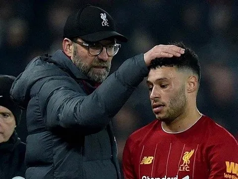 Ra quyết định khiến học trò bực dọc, Klopp 'đăng đàn' giải thích cặn kẽ