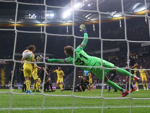 Chelsea lập thành tích 'vô tiền khoáng hậu' ở Europa League