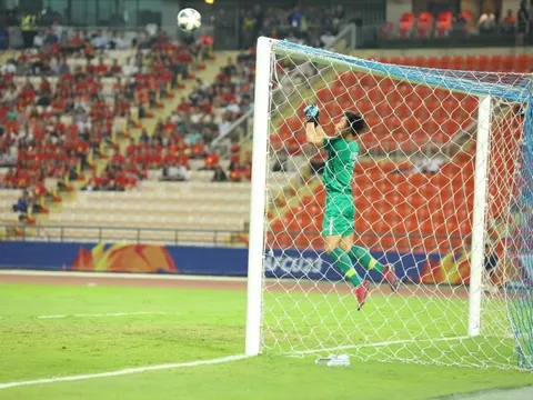 HLV Park Hang-seo nói gì về sai lầm chết người của Bùi Tiến Dũng?