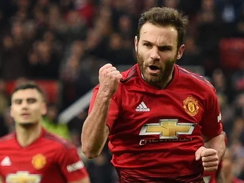 Pep Guardiola thừa nhận: "Tôi thích và muốn có Juan Mata"