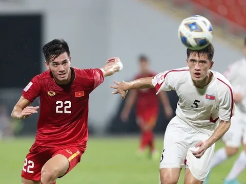 "Tôi thay mặt tập thể U23 Việt Nam xin lỗi NHM cả nước"