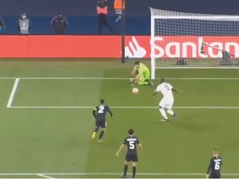 'Đó là 1 sai lầm khủng khiếp'