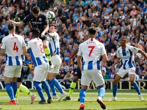 '1 pha đánh đầu không thể thoải mái hơn'