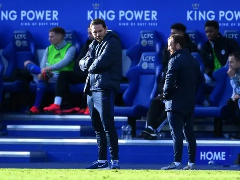 Chelsea có phải là đội "cầm vàng" tệ nhất Premier League?