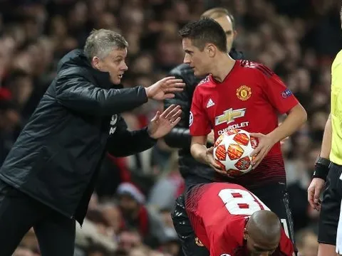 Vì sao Man Utd, Solskjaer cất lời cảm ơn HLV Bielsa