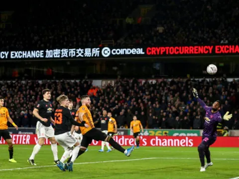 Sử dụng đội hình B, Man United "mắc kẹt" trước Bầy sói