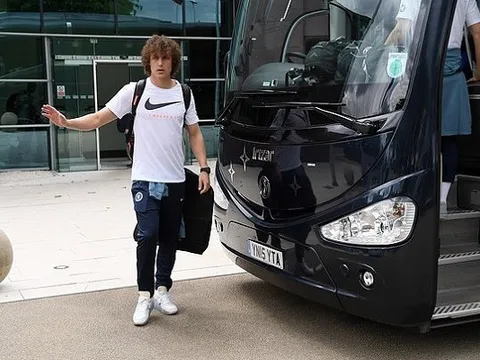 Hazard "tay xách nách mang", sẵn sàng cho trận đánh cuối cùng