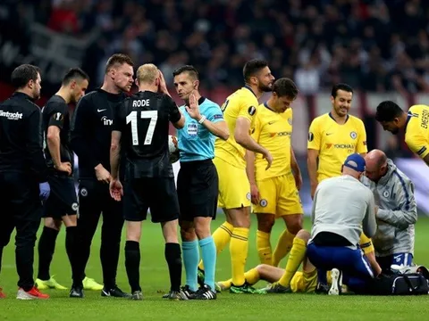 4 điểm nhấn Frankfurt 1-1 Chelsea: "Siêu tiền đạo" Jovic và kỉ lục bất bại của Sarri