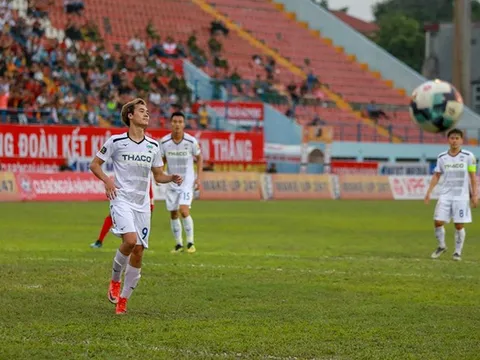 5 điểm nhấn Hải Phòng 1-0 HAGL: Văn Toàn gặp vận đen, "Văn Lâm đệ nhị" xuất thần