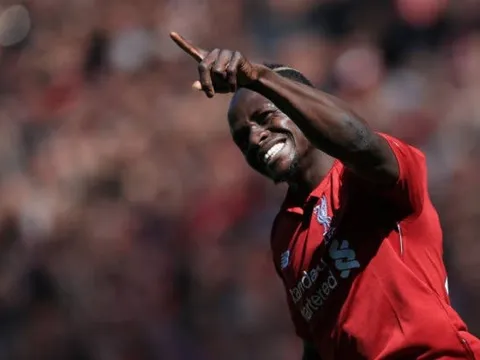 5 điểm nhấn Liverpool 2-0 Wolves: 2 Giày vàng về Anfield, The Kop quá đen đủi