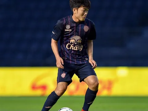 Đá chính cho Buriram United, Xuân Trường gửi lời nhắn nhủ đến CĐV Việt Nam