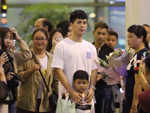 Điểm tin bóng đá Việt Nam sáng 06/03: Trò cưng HLV Park Hang-seo đã về nước hội quân