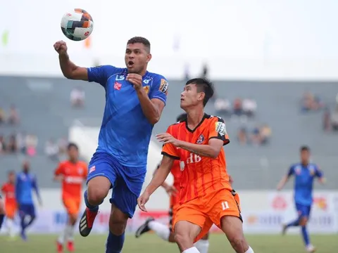 Trực tiếp SHB Đà Nẵng 2-2 Quảng Nam (Kết thúc): Đức Chinh "nổ súng" gỡ điểm cho đội nhà