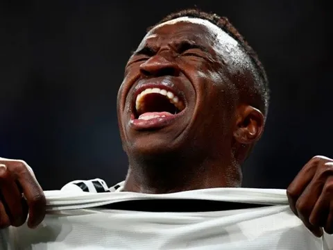 Sốc! Real Madrid tiếp tục đón hung tin, sao trụ cột nghỉ hết mùa