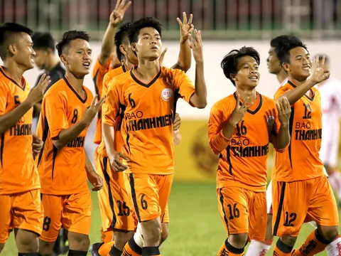 Thắng lứa khóa 4 HAGL JMG, bầu Hiển thưởng lớn U19 SHB Đà Nẵng