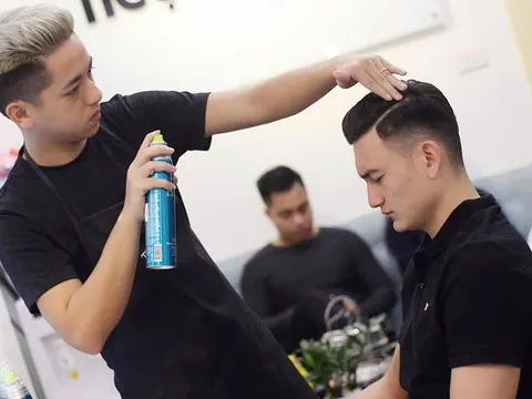 Về Việt Nam Lâm "tây" đi cắt tóc, ăn phở Hà Nội