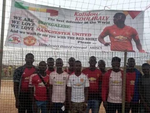 Cách Manchester 4 ngàn dặm, người ta đang mong ngóng về một điều kỳ diệu!