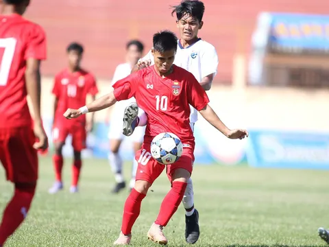 Giành vé vào chung kết, HLV Thái Lan gửi lời chúc mừng U23 Việt Nam