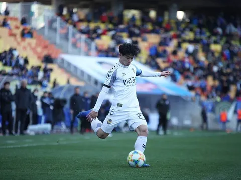 Điểm tin bóng đá Việt Nam sáng 03/04: Công Phượng hãy kiên nhẫn như Park Ji-sung