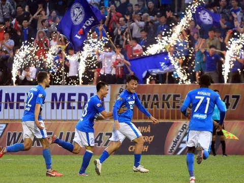 Mạc Hồng Quân lại tỏa sáng, Than Quảng Ninh giành chiến thắng thứ hai liên tiếp