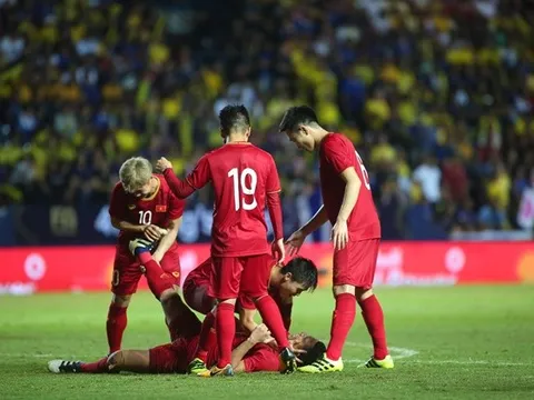 ĐT Việt Nam đánh bại Thái Lan: Kẻ đi săn bỗng hóa con mồi