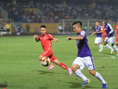 Quang Hải lập siêu phẩm, Hà Nội nhấn chìm Hải Phòng ở Hàng Đẫy
