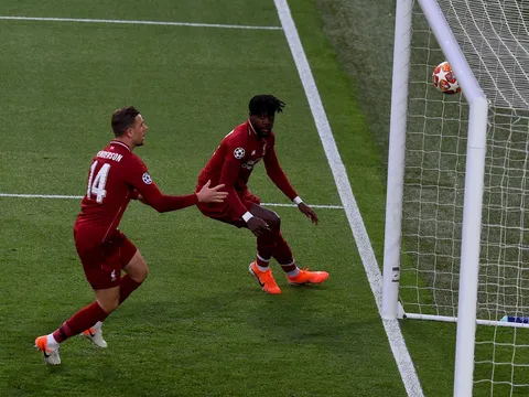 Origi có "lần đầu" ở Champions League trước Barca