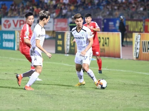 Văn Thanh ghi bàn trở lại, HAGL "vùi dập" Viettel