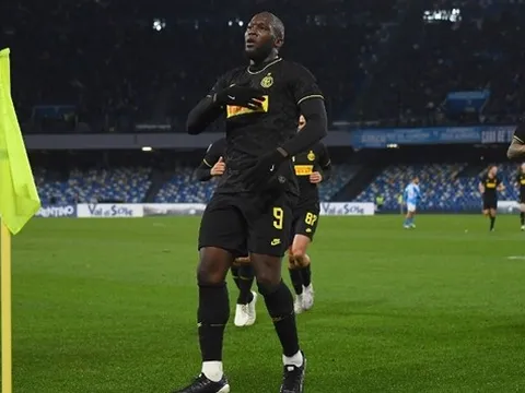 'Tôi luôn nói rằng Lukaku là một viên ngọc thô cần được mài giũa'