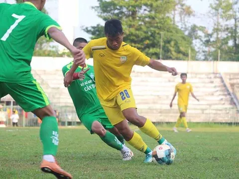 'Sát thủ' quá vô duyên, Arsenal chia điểm đáng tiếc trên sân khách