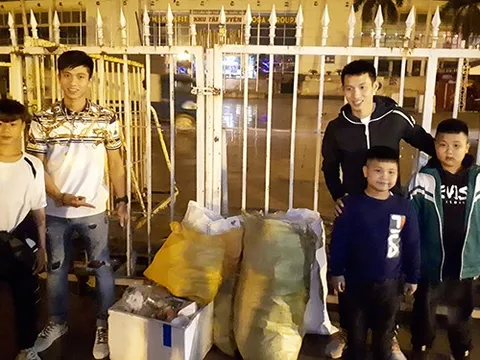 Văn Đức và Hùng Dũng khiến nhiều người ngỡ ngàng sau đại thắng của U23 Việt Nam