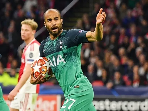 Lucas Moura sánh vai cùng Ronaldo và Del Piero