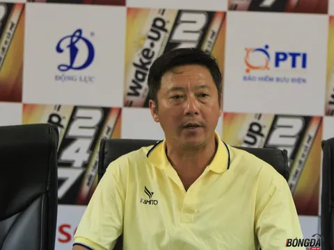 HLV Lê Huỳnh Đức tiết lộ Đức Chinh bị chấn thương nhưng giấu BHL
