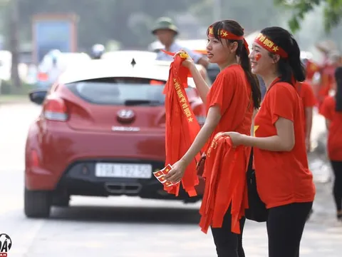 Người hâm mộ Phú Thọ sẵn sàng "tiếp lửa" cho U23 Việt Nam