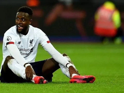 "Siêu dự bị" rời sân sớm, Klopp nói lời trấn an NHM