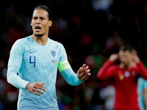 Kaka nói 1 lời chân thật, Van Dijk được tin yêu sẽ giành bóng vàng