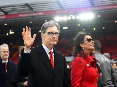 Chủ sở hữu gây sốc cho Liverpool trước thềm CK Champions League