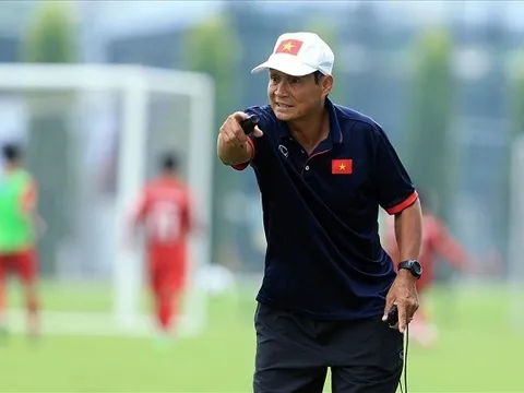 HLV Mai Đức Chung tiết lộ chiến thuật chuẩn bị nghênh chiến ĐT Hàn Quốc