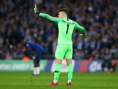 'Một sự ô nhục, đừng chơi cho Chelsea thêm lần nào nữa'