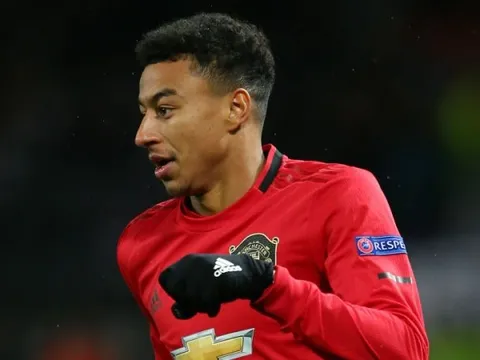 Bắt tay với quỷ dữ, Jesse Lingard tự đập "nát gáo" tương lai?