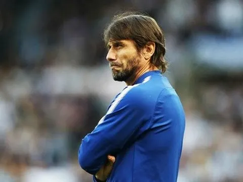 CHOÁNG: Tiền đền bù của Chelsea cho Conte bỏ xa con số M.U phải trả Mourinho