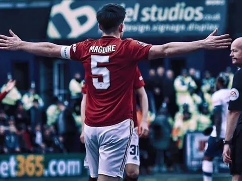 Bạn đã biết điều "bất hợp lý" của Man Utd sau màn hủy diệt?