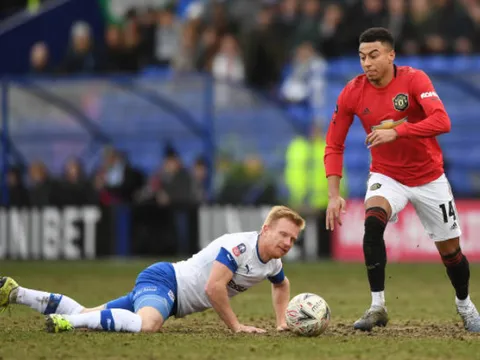 Thi đấu trọn 90 phút, Lingard đem đến hình ảnh quá bất ngờ!