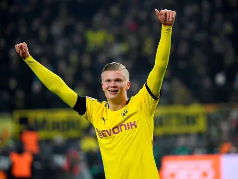 Đá 57 phút, Erling Haaland ghi bàn nhiều hơn cả đội Man Utd trong năm 2020