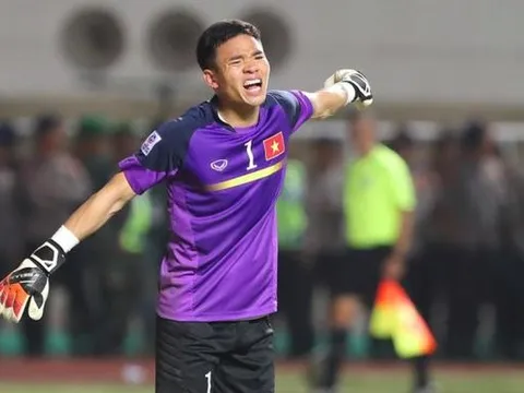 Văn Kiên, Nguyên Mạnh: Hai cánh chim lạ và sự hợp lý của thầy Park