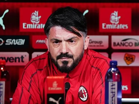 “AC Milan cần học theo Juventus”