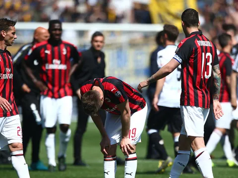 AC Milan chờ án phạt từ UEFA, sẵn sàng rời Europa League