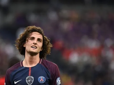 Adrien Rabiot bị PSG treo giò vì có hành động mang tính chống đối