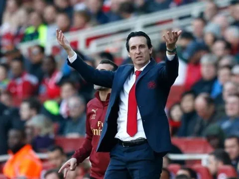 "Ai có thể nghĩ Emery sẽ làm được điều đó khi thay thế Wenger?"